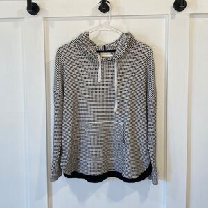 MELLODAY checkered black & white pullover hoodie